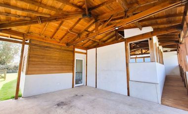 Venta casa 4 ambientes con pileta y parque Rumencó