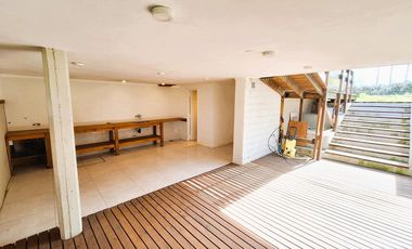 Venta casa 4 ambientes con pileta y parque Rumencó