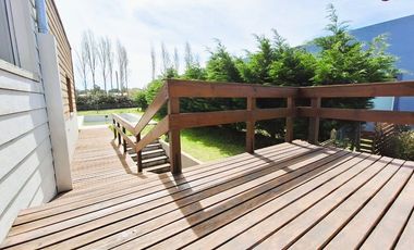 Venta casa 4 ambientes con pileta y parque Rumencó