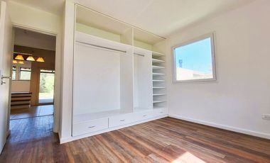 Venta casa 4 ambientes con pileta y parque Rumencó