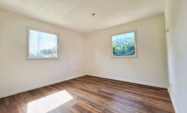 Venta casa 4 ambientes con pileta y parque Rumencó