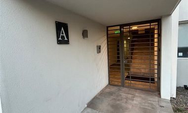 Departamento en Venta en Canal de la Luz con Av. El Peral