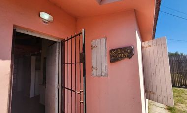 CASA A LA VENTA 3 AMBIENTES MAR DEL TUYU