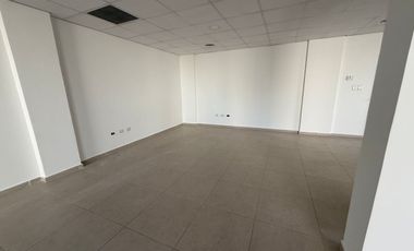 ALQULER OFICINA CALLE TALERO