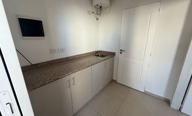 ALQULER OFICINA CALLE TALERO