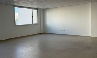 ALQULER OFICINA CALLE TALERO