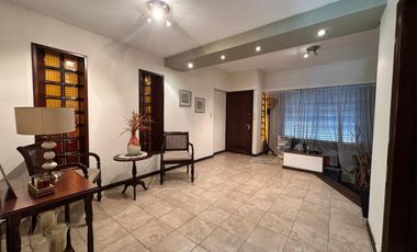 VENTA CASA 5 AMB JARDIN PILETA QUINCHO RAMOS MEJIA