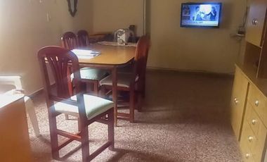 VENTA CASA CÉNTRICA CON AMPLIO TERRENO EN HUMBOLDT