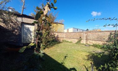 VENTA CASA CÉNTRICA CON AMPLIO TERRENO EN HUMBOLDT