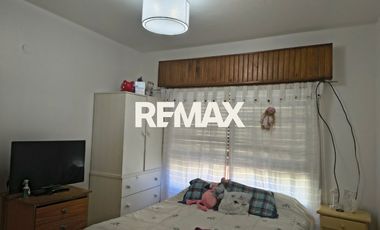VENTA CASA 3 DORMITORIOS B° DEL TRABAJO CIPOLLETTI