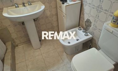 VENTA CASA 3 DORMITORIOS B° DEL TRABAJO CIPOLLETTI