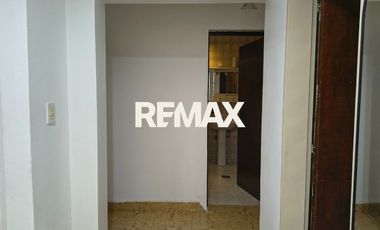 VENTA CASA 3 DORMITORIOS B° DEL TRABAJO CIPOLLETTI