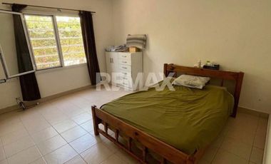 CASA EN VENTA CATRIEL