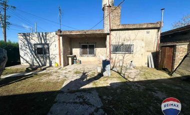 CASA EN VENTA 4 AMBIENTES EN EZEIZA