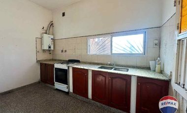 CASA EN VENTA 4 AMBIENTES EN EZEIZA