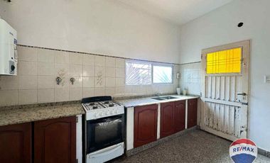 CASA EN VENTA 4 AMBIENTES EN EZEIZA