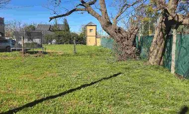 TERRENO EN CAÑUELAS ZONA URBANA