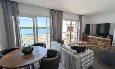 VENTA 2 AMBIENTES AL AGUA CON 2 TERRAZAS VILA VELA