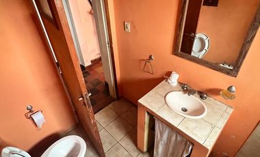 Venta terreno con casita en el fondo en Adrogué