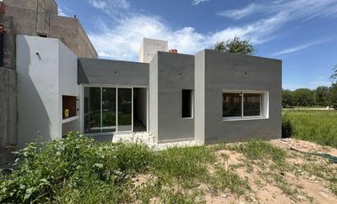 VENTA CASA NUEVO MALAGUEÑO 2 DORMITORIOS