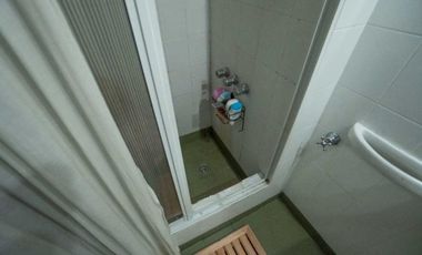 Casa venta 4 ambs, piscina, fondo libre y Cocheras