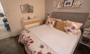 Casa venta 4 ambs, piscina, fondo libre y Cocheras