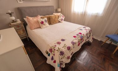 Casa venta 4 ambs, piscina, fondo libre y Cocheras