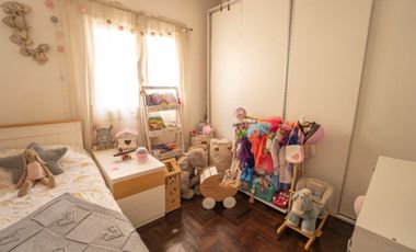 Casa venta 4 ambs, piscina, fondo libre y Cocheras