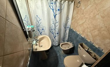 CASA 5 AMB, CON  PARQUE Y COCHERA ATO CREDITO
