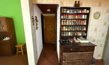 CASA 5 AMB, CON  PARQUE Y COCHERA ATO CREDITO
