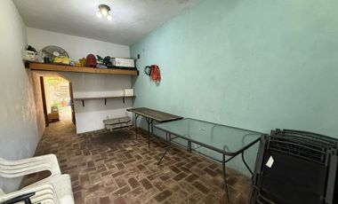 CASA 5 AMB, CON  PARQUE Y COCHERA ATO CREDITO
