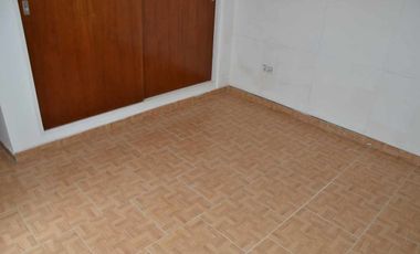 OPORTUNIDAD P.H. A CREDITO a 1/2 cda de H.Yrigoyen