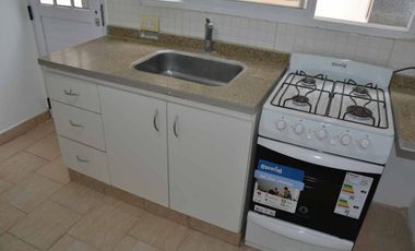 OPORTUNIDAD P.H. A CREDITO a 1/2 cda de H.Yrigoyen