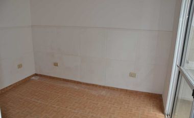 OPORTUNIDAD P.H. A CREDITO a 1/2 cda de H.Yrigoyen