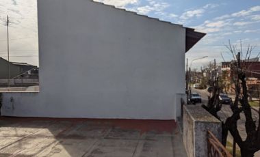 PH 2 AMB CON PATIO Y ENTRADA INDEPENDIENTE S/ EXP