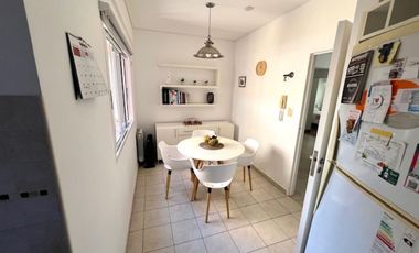 VENTA DTO DE CAT 3 AMB, 2 BAÑOS, COCHERA Y BAULERA