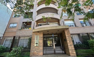 VENTA DTO DE CAT 3 AMB, 2 BAÑOS, COCHERA Y BAULERA