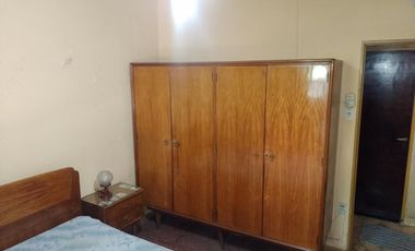 CASA 3 AMB CON GARAGE APTO CREDITO LANUS OESTE
