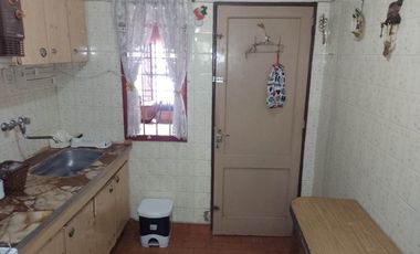 CASA 3 AMB CON GARAGE APTO CREDITO LANUS OESTE