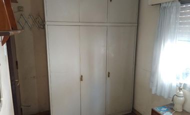 CASA 3 AMB CON GARAGE APTO CREDITO LANUS OESTE