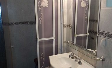 CASA 3 AMB CON GARAGE APTO CREDITO LANUS OESTE