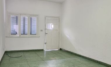 CASA TALLER ALQUILER LOMA HERMOSA TRES DE FEBRERO