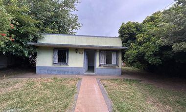 CASA TALLER ALQUILER LOMA HERMOSA TRES DE FEBRERO