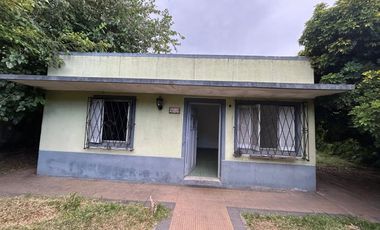 CASA TALLER ALQUILER LOMA HERMOSA TRES DE FEBRERO