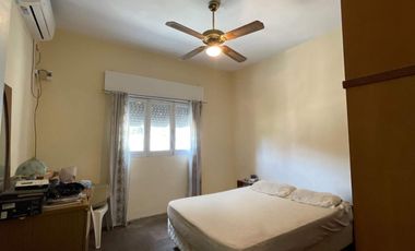 Venta Casa 3 Amb, El Palomar, Con Patio