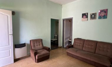 Venta Casa 3 Amb, El Palomar, Con Patio