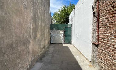 Venta Casa 3 Amb, El Palomar, Con Patio