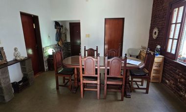 VENTA CASA 4 AMBIENTES, TAPIALES, LA MATANZA