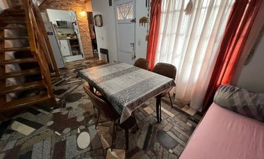 VENTA 2 CASAS EN BLOCK 2 CUADRAS D/ MAR SANTACLARA