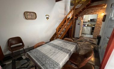 VENTA 2 CASAS EN BLOCK 2 CUADRAS D/ MAR SANTACLARA